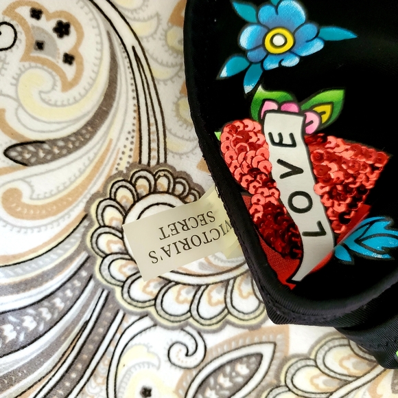 🚫SOLD🚫 - Picture 4 of 5